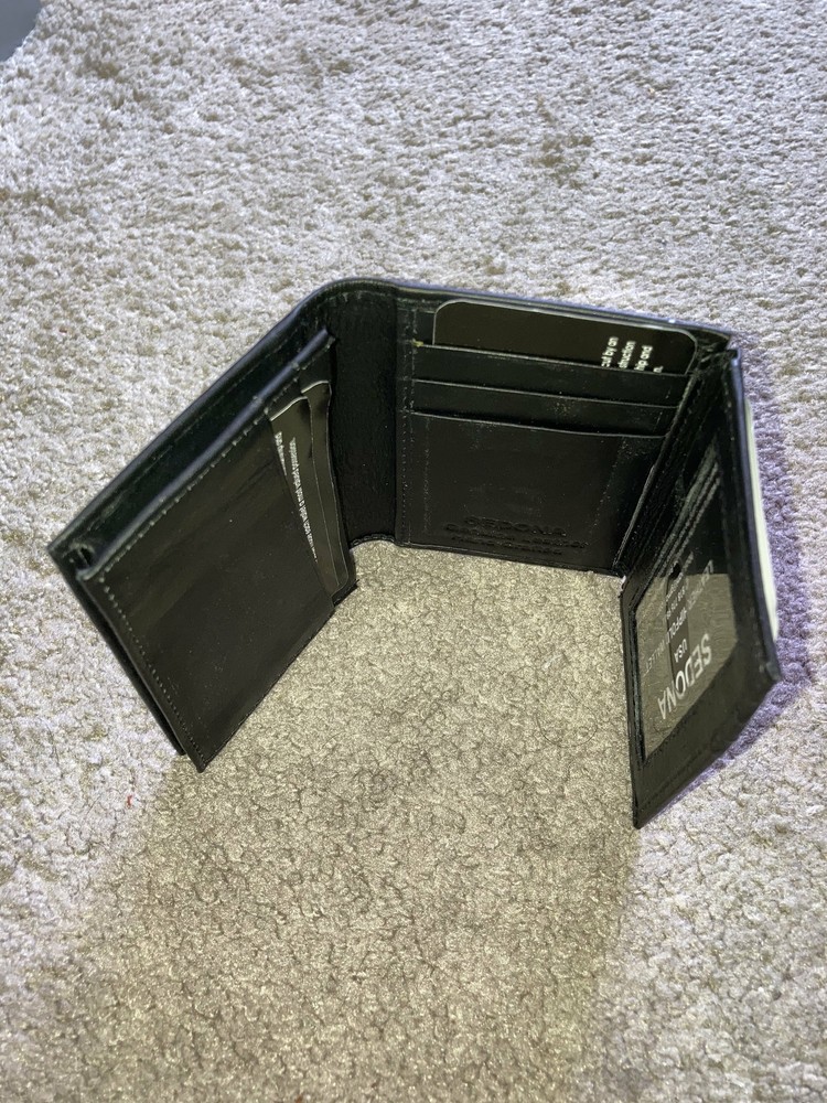 SEDONA-Trifold Business Card Case