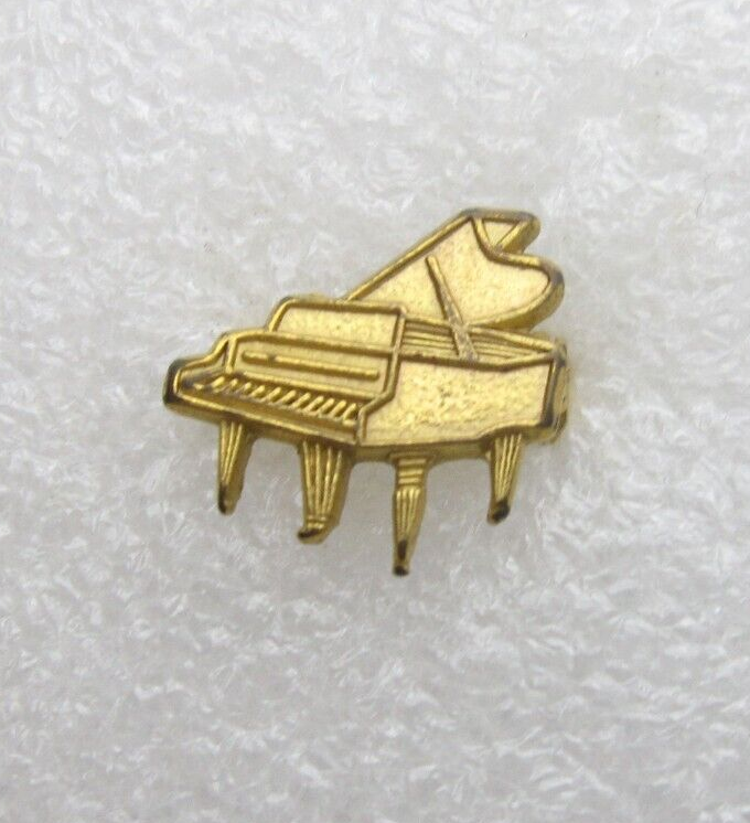 Grand Piano Lapel Pin (C104)