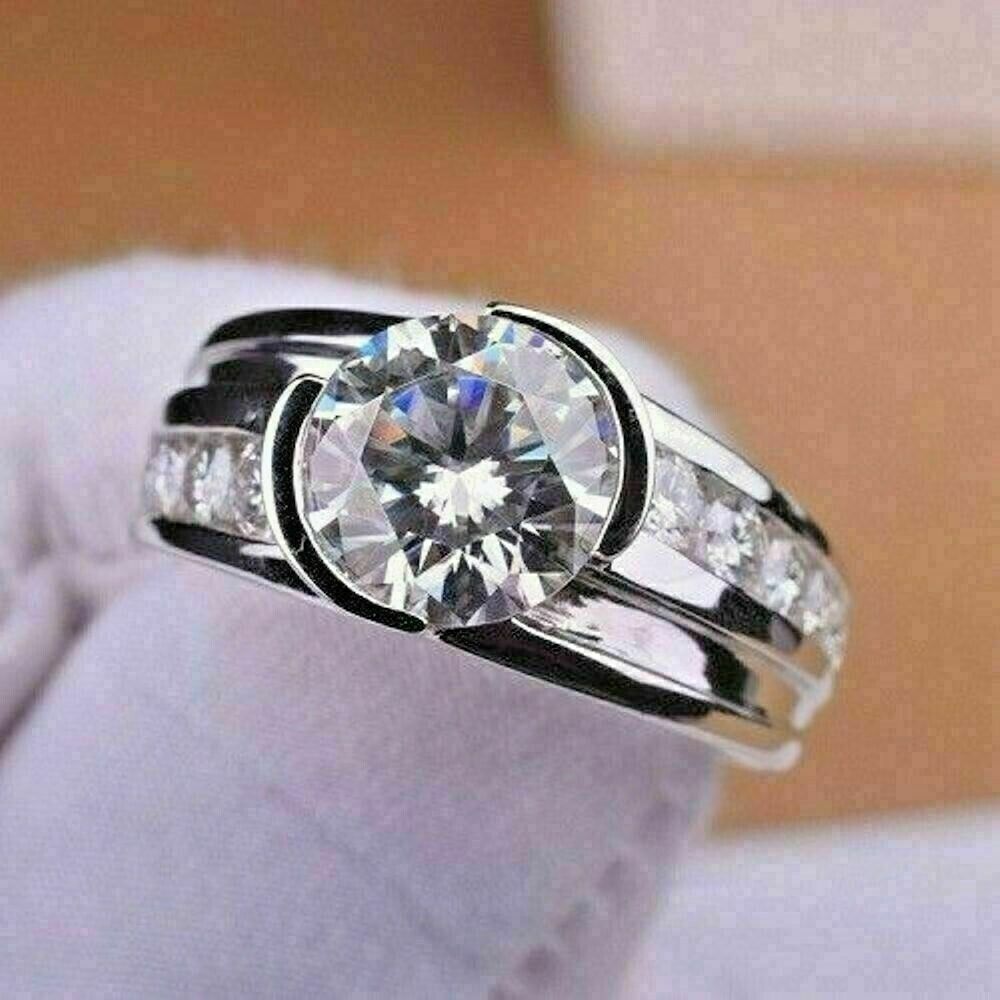 Round Cut Simulated Diamond Unisex Stunning Band Ring In 14k White Gold Plated