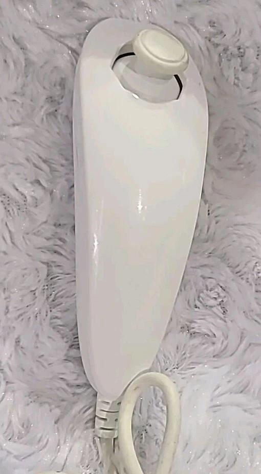 Nintendo Wii White Nunchuk Controller RVL-004 Remote Genuine Official Nunchuck