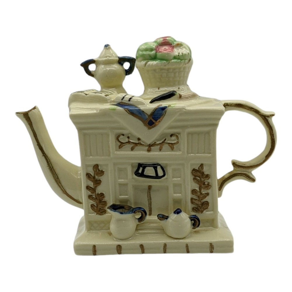 Vintage Fireplace Motif Decor Tea Pot