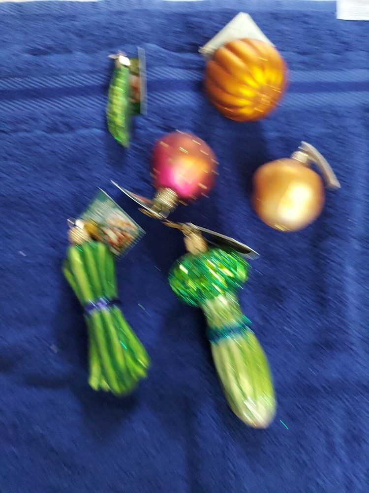 Old World Christmas,  Pea,potatoe,beans,celery,pumpkin  (G)