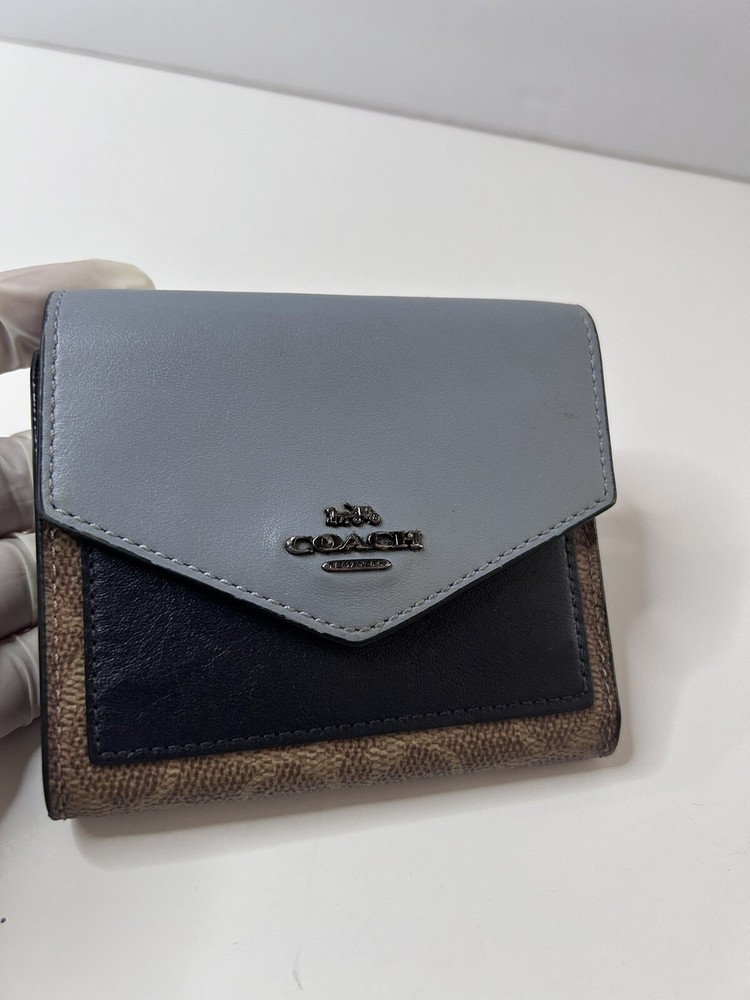 Coach Blue Colorblock Signature Canvas Small Wallet EUC  