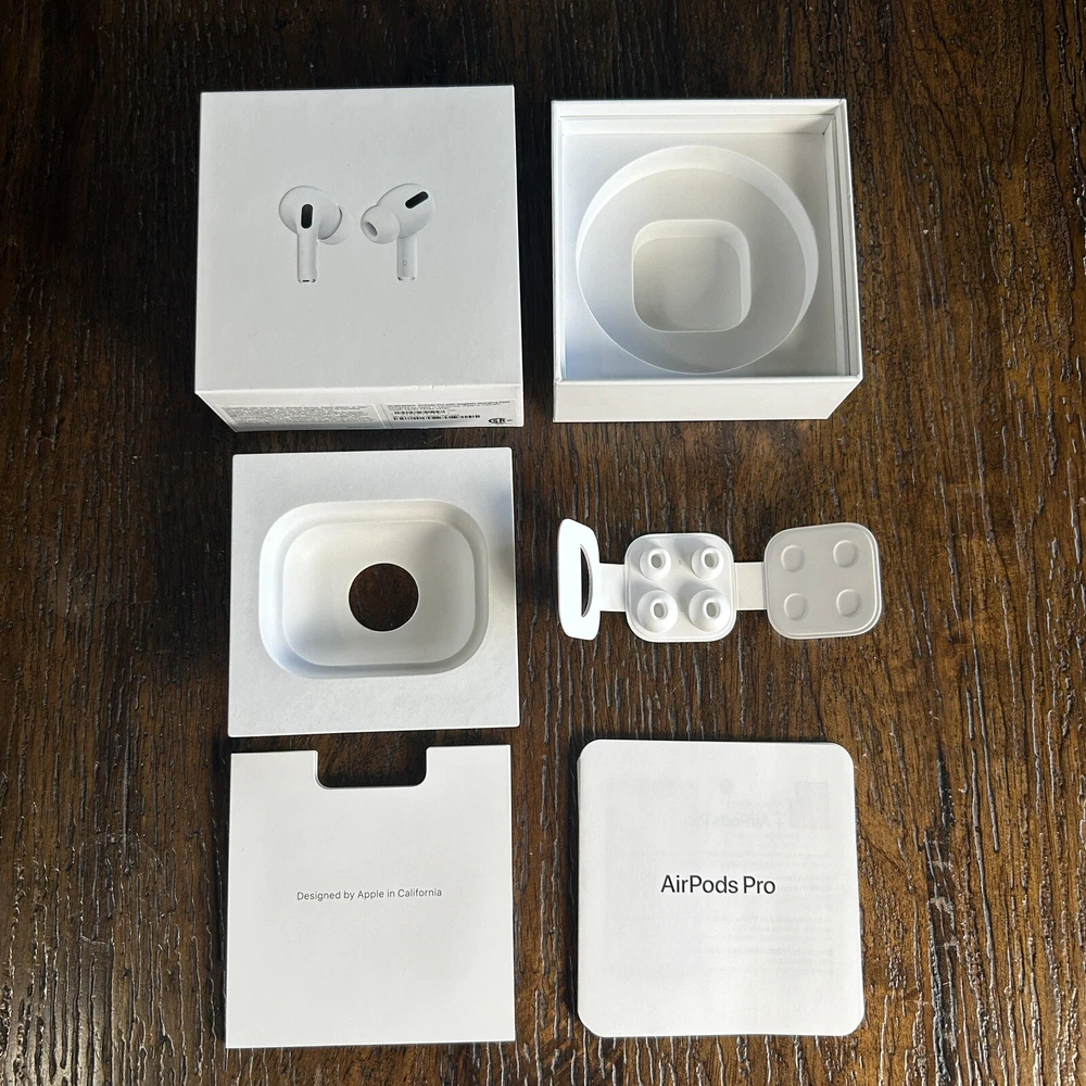 Apple AirPods Pro 1st Gen A2083 Right Earbud White with Built-in Mic