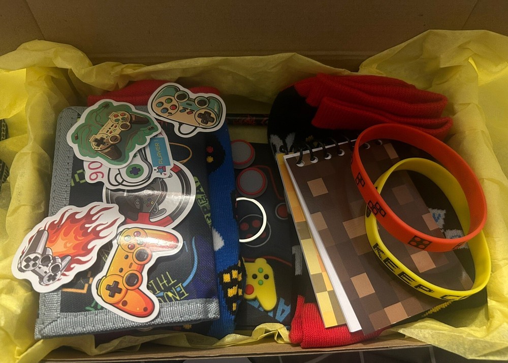 Gamer Gift Box Set For Kids/Teens (11 Accessories & Stickers)