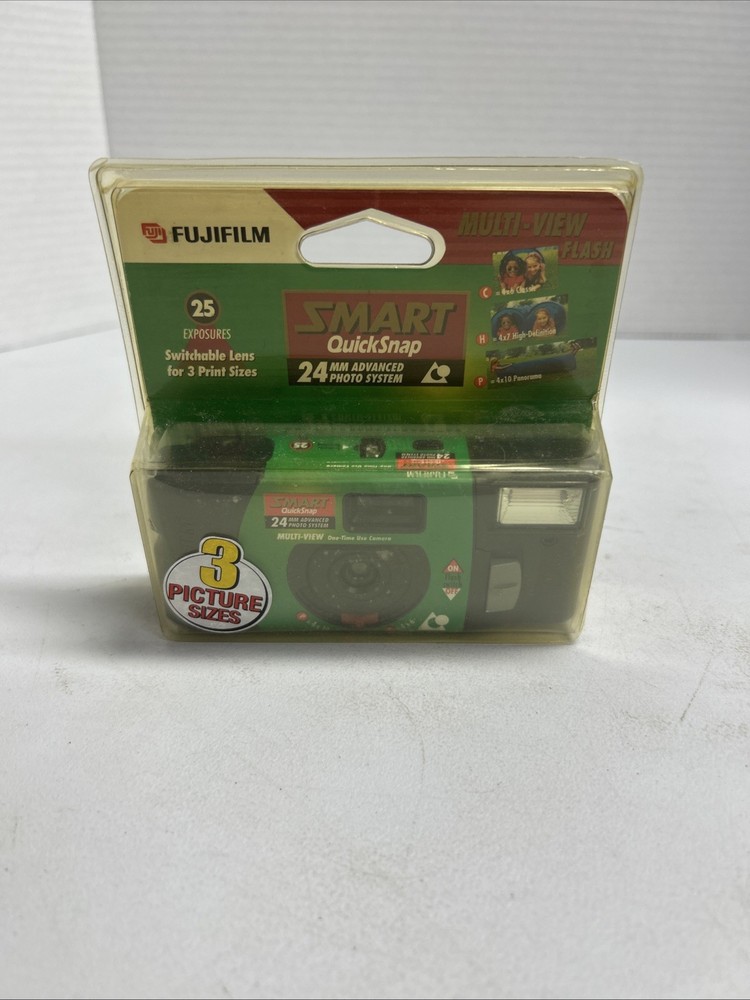 Vintage 1998 Fujifilm QuickSnap Disposable 24mm Camera Expired 2000 New