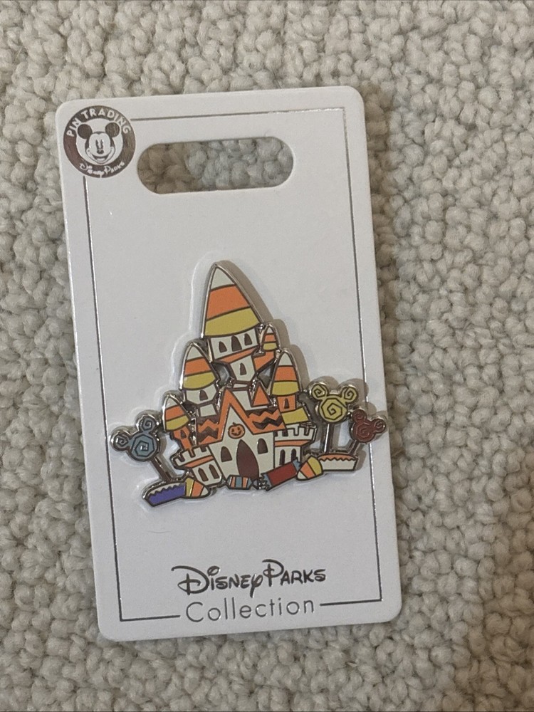 Disney Parks 2020 Candy Corn Castle Halloween OE Pin Mickey Mouse Candy NEW