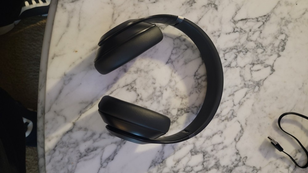 Beats by Dr. Dre Studio Pro Wireless Bluetooth Headphones - Black MQTP3LL/A