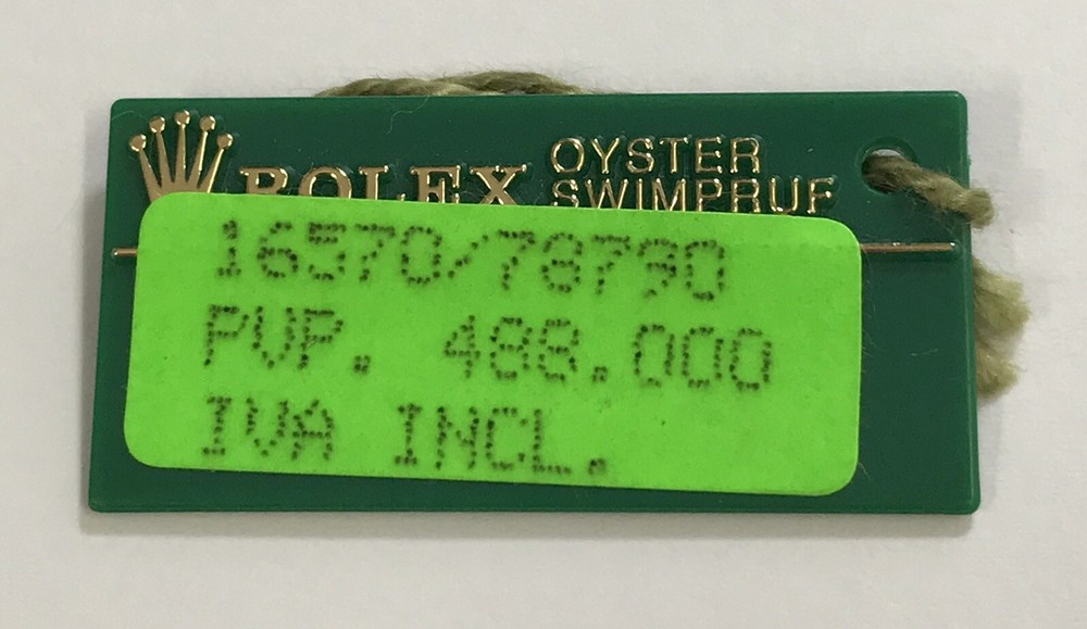 1998 Rolex Explorer 16570 Black White Dial Oyster Swimpruf A550111