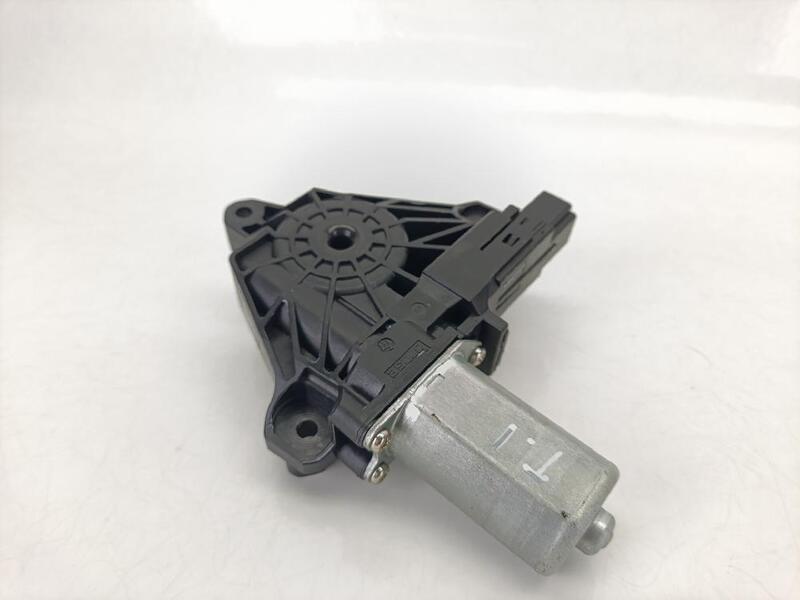 VOLVO V40 R-DESIGN 2012 Left Rear Power Window Motor A2469063200 173663