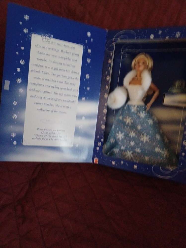 Snow Sensation Barbie Doll W/ Snowglobe 1999 Winter Special Edition 23800 New