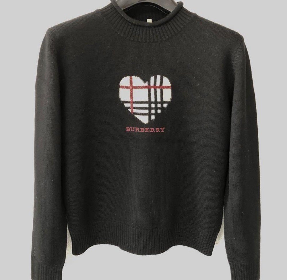 Burberry Heart Logo Knit Sweater Black Kids Size 160 New
