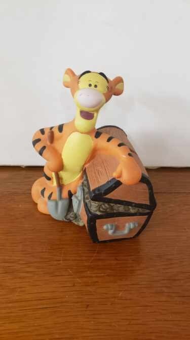 Vintage Disney Tigger Treasure Chest Plastic Coin Piggy Bank