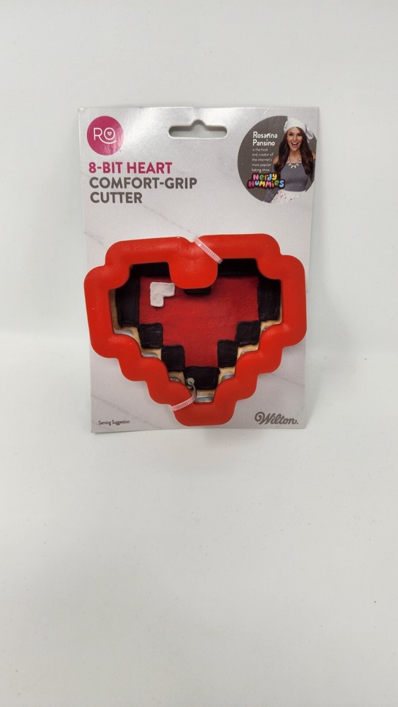 Rosanna Pansino 8 bit heart comfort grip cookie cutter  Wilton   b1