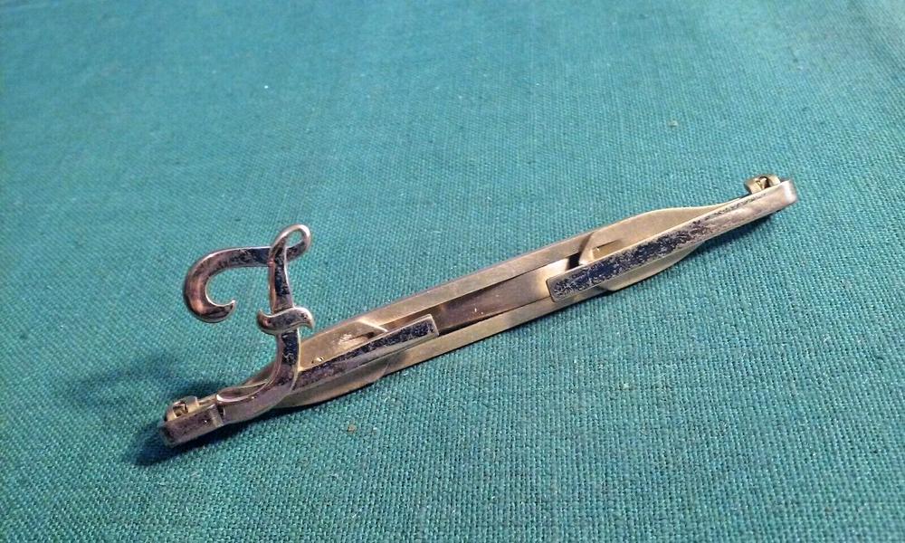Vintage Gold-Tone Tie Clip Bar with Cursive F by Anson 3 Inch