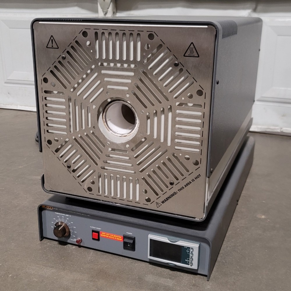 Fluke 9112B Thermocouple Calibration Furnace 300-1100°C, 230VAC 1-Ph *No TCs*