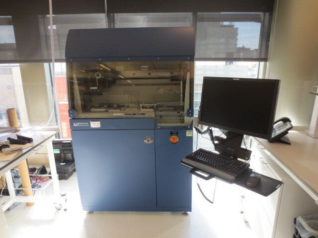 Molecular Device IONWORKS BARRACUDA Automated patch clamp system-image