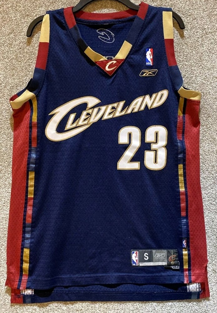 Reebok NBA Mens Cleveland Cavaliers LeBron James 23 Alternate Jersey Size Small