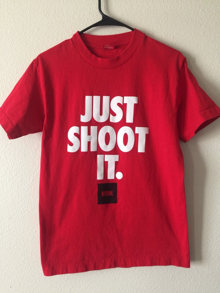Original VISUAL V/SUAL JUST SHOOT IT Men's Skate, BMX, Hip Hop, Punk T-shirt S-image