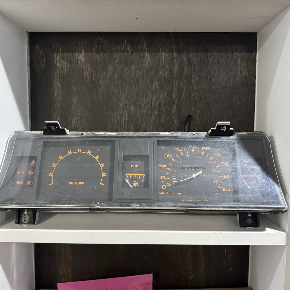 89-92 Nissan Pathfinder Hardbody D21 Pickup Truck OEM Speedometer Cluster 325k Miles