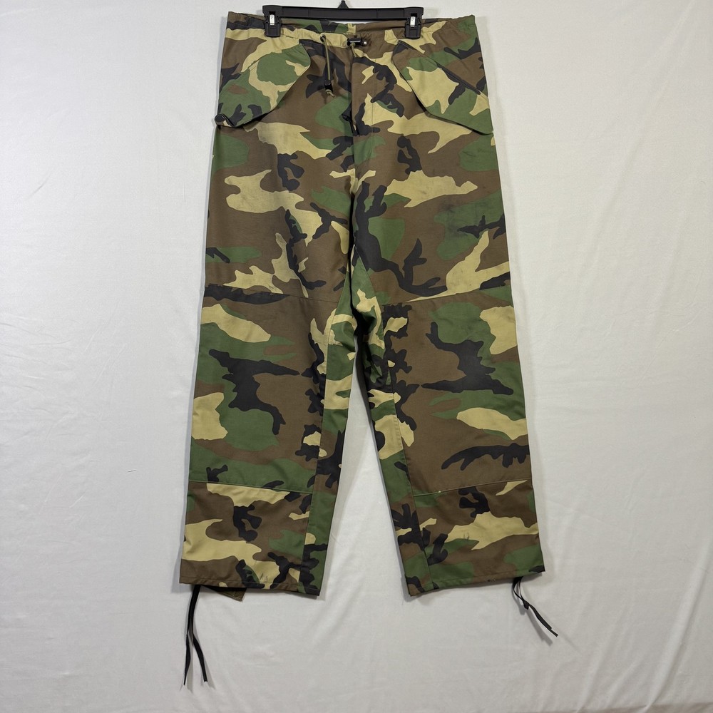 Men's Medium Cold Weather Camo Nylon Adventure Pants