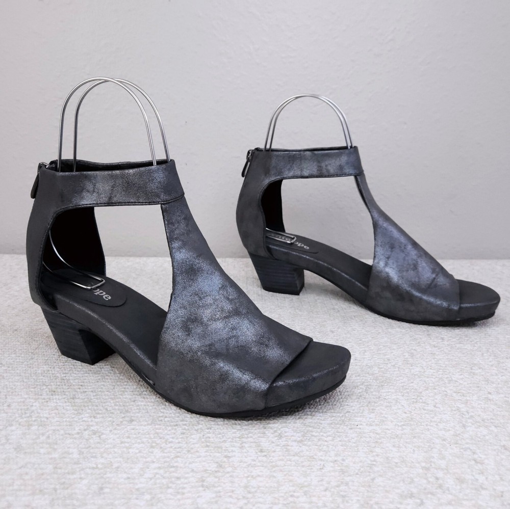 Antelope Open-Toe Closed Back Heels Women's 9.5-10 Metallic Gray T-Strap Sandals