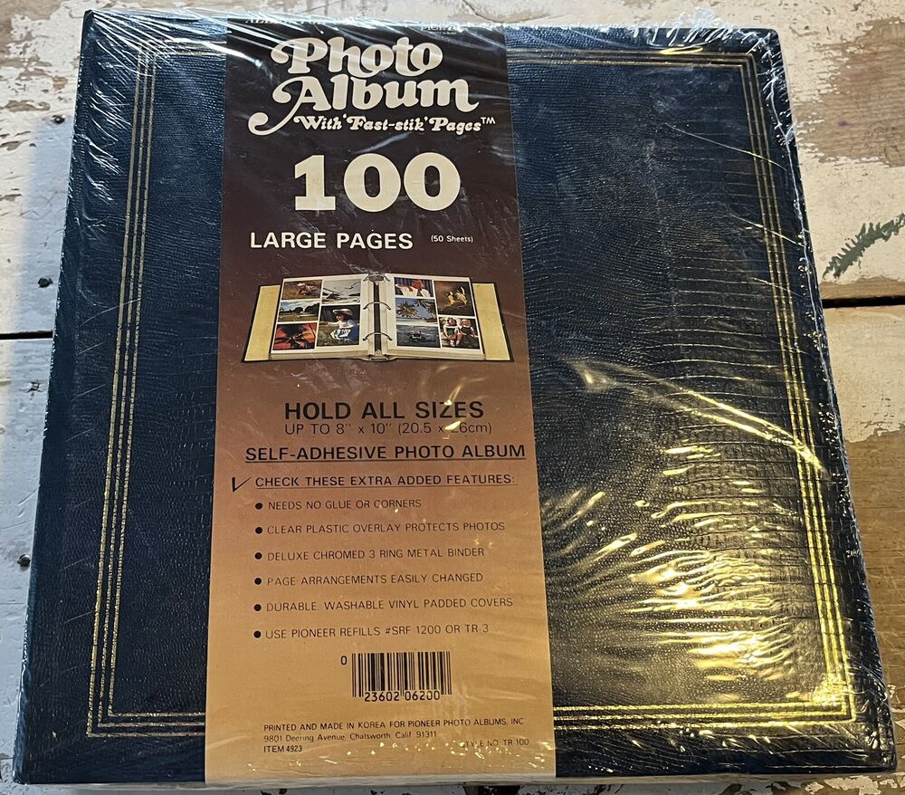 Vintage Pioneer Photo Album With Navy Vinyl Alligator Cover & 100 Large Pages