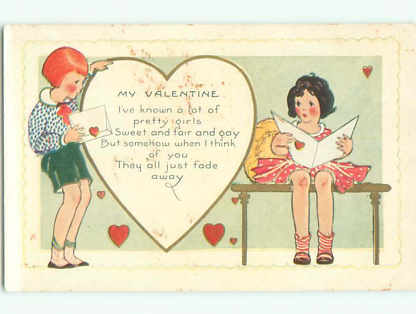 Pre-Linen valentine CUTE GIRL GETS CARD FROM FEMININE LOOKING BOYFRIEND k5553