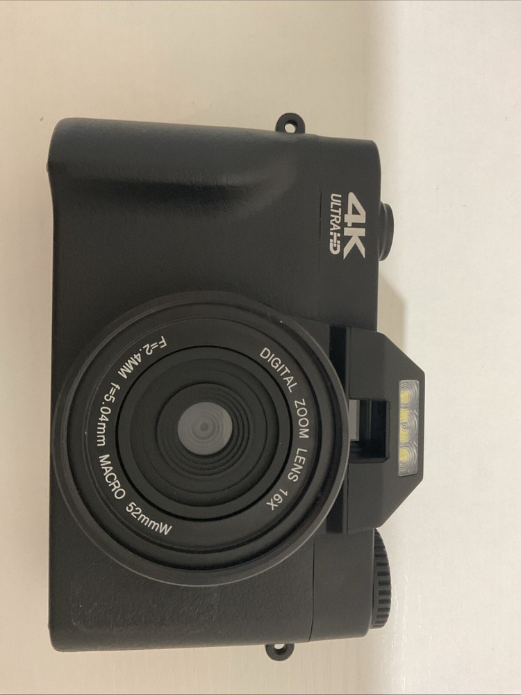 4K Ultra HD CMOS Camera with Powerful Digital Zoom