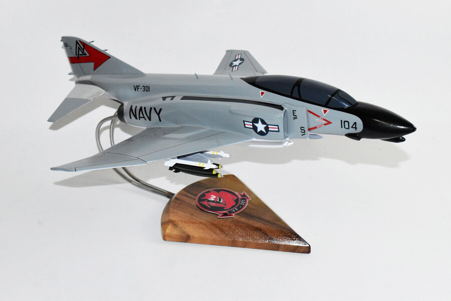 VF-301 Devil’s Disciples F-4N (1978) Model, 1/42 (18
