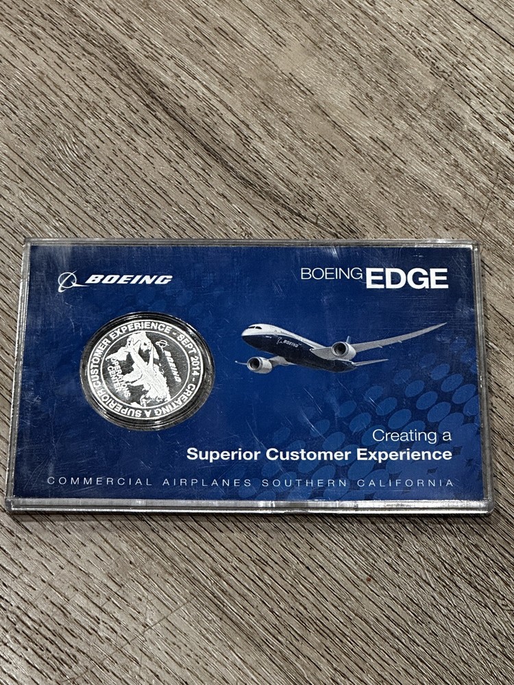 BOEING Customer Service CHALLENGE COIN 777 EDGE-image