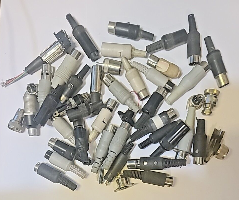 Microphone plugs and connectors / Microphone Job Lot of Plug and Connector