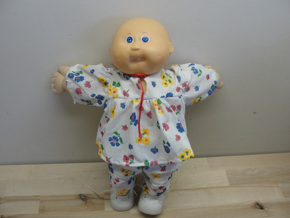 VINTAGE 1986 CABBAGE PATCH KIDS DOLL XAVIER ROBERTS BALD HEAD / TOOTH