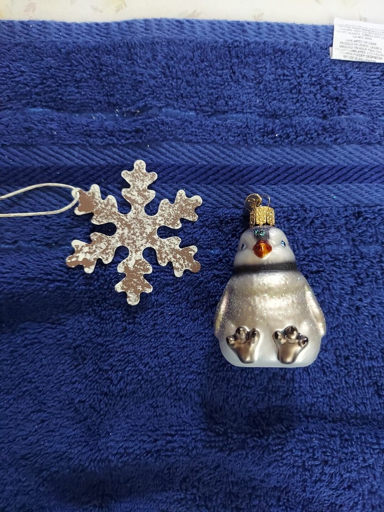 Old World Christmas Ornament, Penguin  And 24 Snowflakes