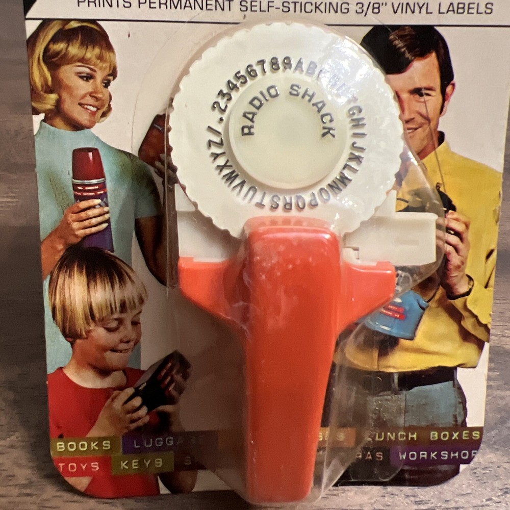 Vintage Orange Radio Shack Dymo MINI LABELMAKER 68-1020 Factory Sealed NOS