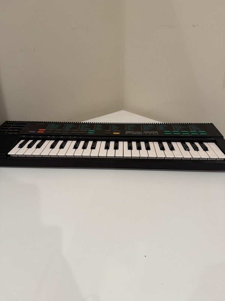 Yamaha PortaSound Voice Bank PSS-170 Piano  TESTED AND WORKS