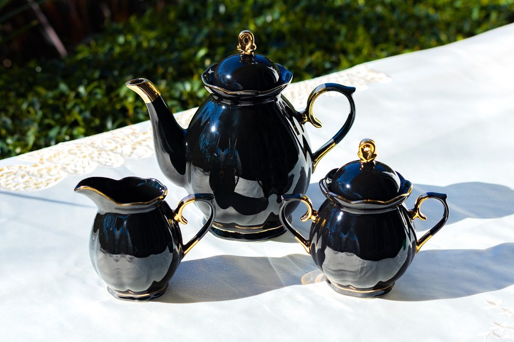 Grace Teaware Black Gold Scallop Fine Porcelain 3-Piece Tea Set
