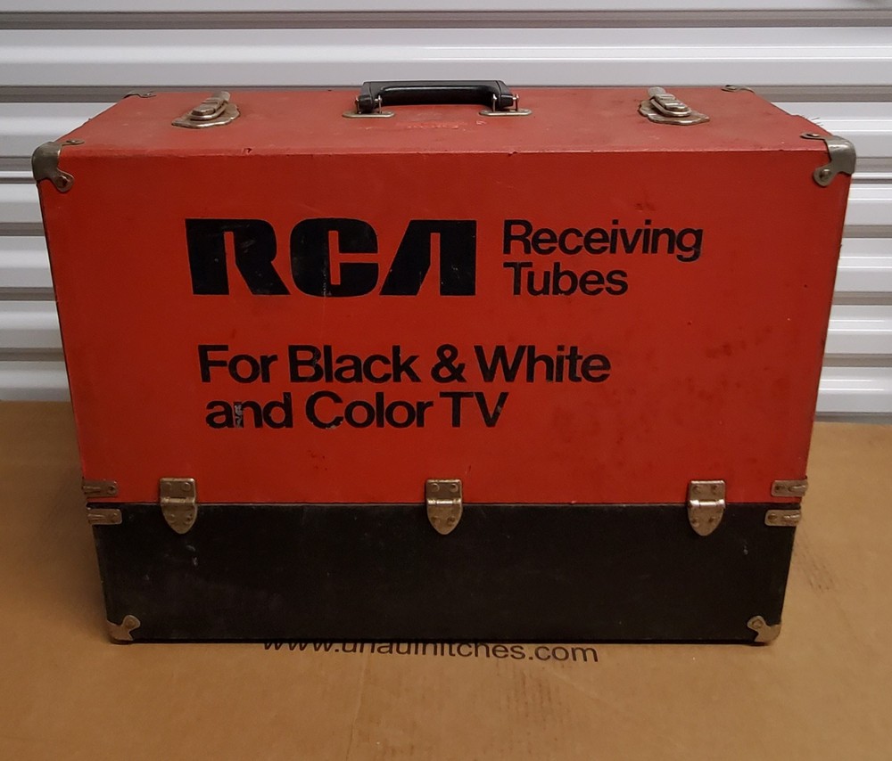 Vintage RCA Vacuum Tube Radio TV Repair Caddy Case Box with Tubes UNTESTED as is