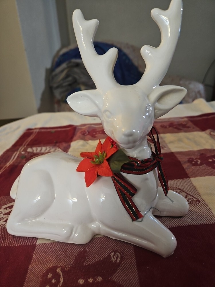 Vintage 1980s Christmas White Ceramic Lying Reindeer Figurine Red Plaid Bow 8