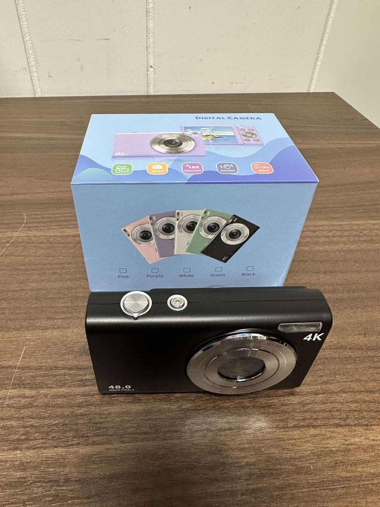 Black Digital Camera 48 Megapixels 4k Auto Focus JDQ252 Very Good