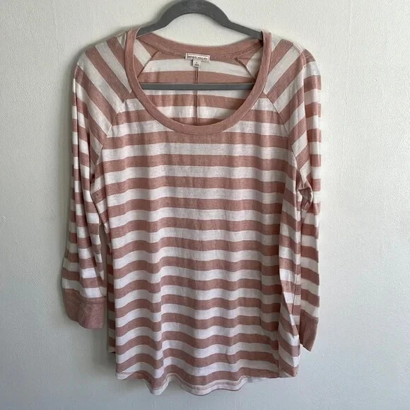 GAP Striped Maternity Top Size Large