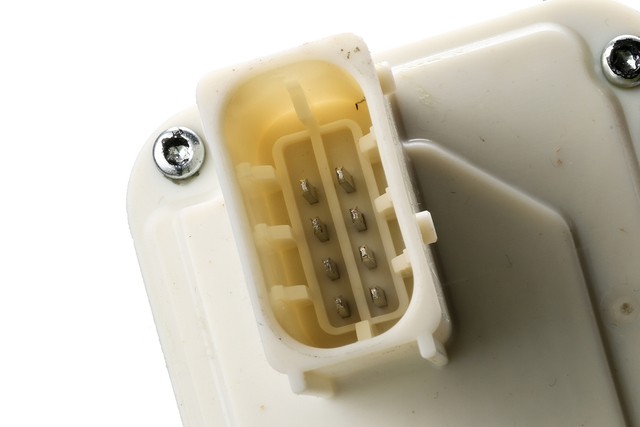 GM Genuine Parts 88956759 Door Latch Assembly Replacement