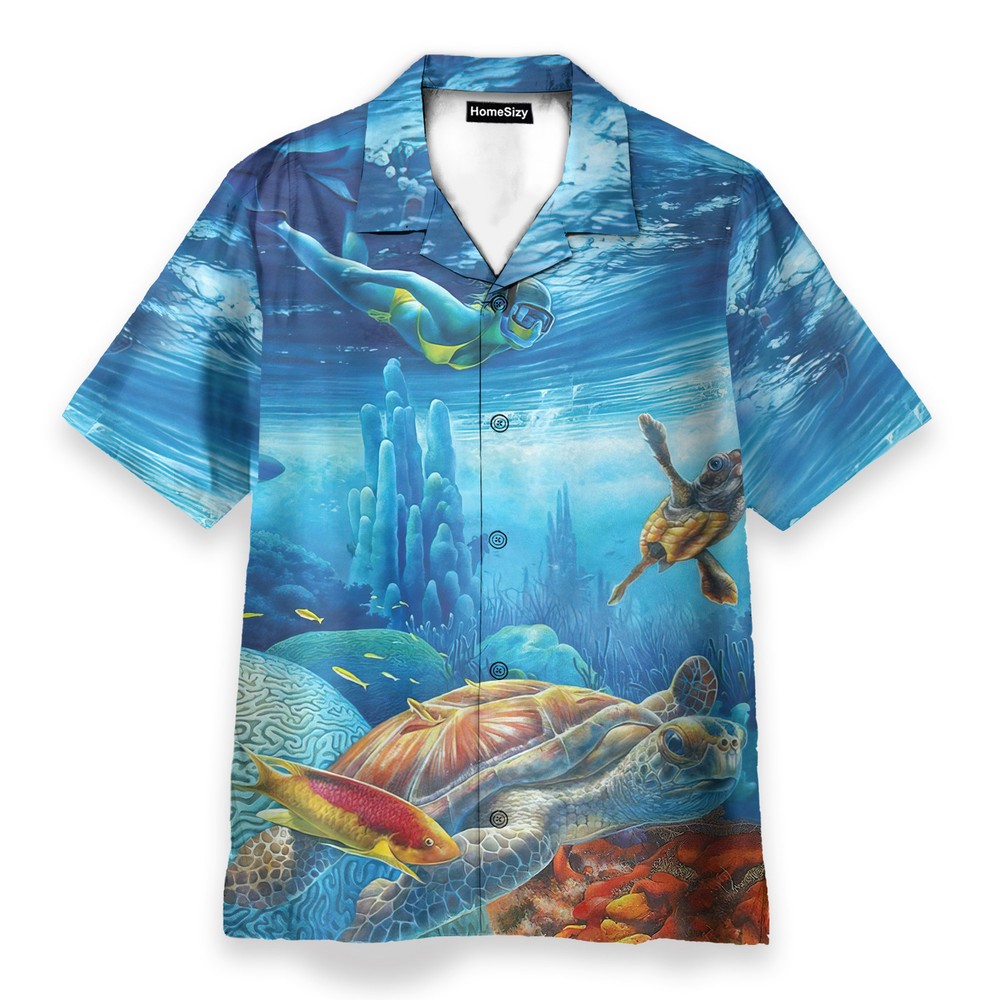 Freediving With Sea Turtles   Hawaiian Shirt