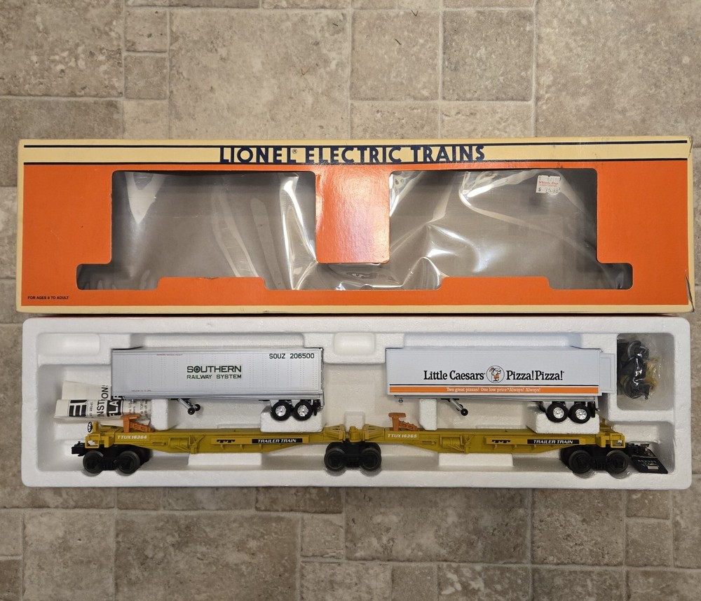 Vintage 1993 Lionel 6-16363 O Gauge Southern TTUX Flatcar w/ Trailers NIB