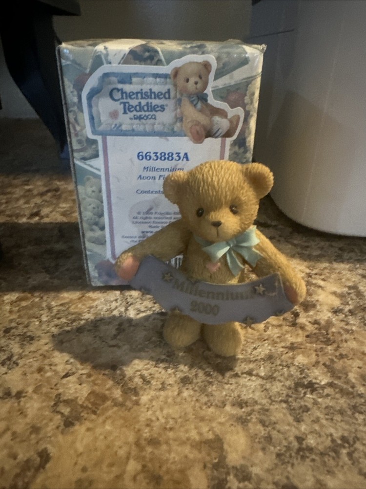 Cherished Teddies Millennium 2000 Banner Bear Figurine 663883A