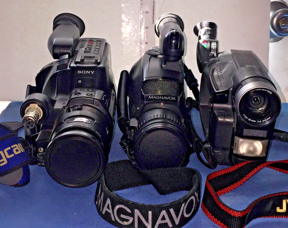 Vintage Sony Magnavox JVC Video Camera Lot AS IS With All Pictured Items