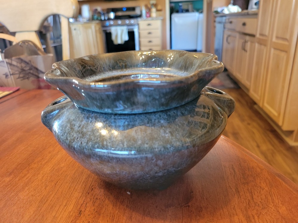 Vtg TVP Pottery Glazed African Violet Ceramic Self-Watering Pot Planter