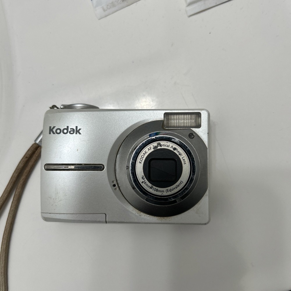Kodak EasyShare C613 6.2MP Digital Camera - Silver