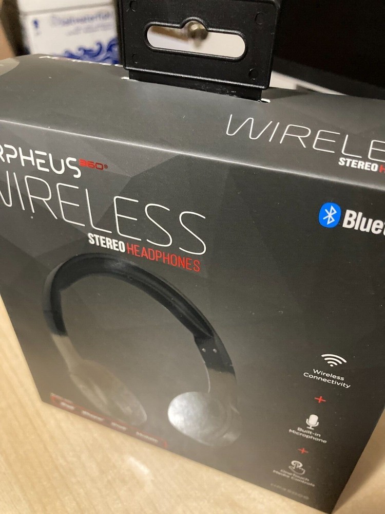 Morpheus Tremors HP4500B Wireless Bluetooth Headphones in Black