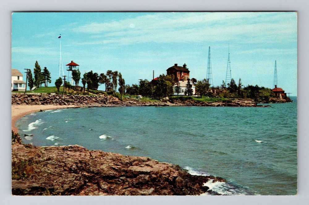 Marquette MI-Michigan, US Coast Guard Lighthouse, Vintage c1959 Postcard